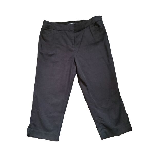 Counterparts Ladies Size 14 Black Flat Front Capri Pants with Pockets - Picture 1 of 4